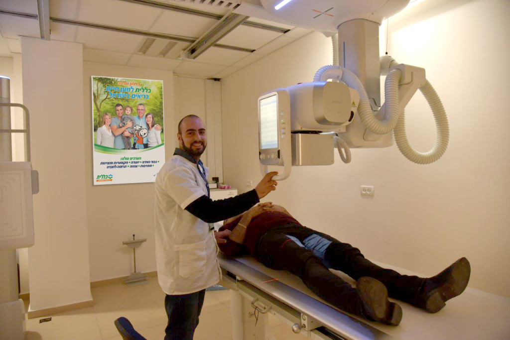 צילומי רנטגן במרפאת עמק השלום יקנעם